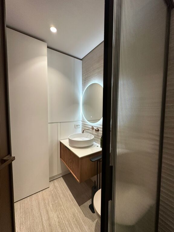 Jepet me qira apartament 1+1