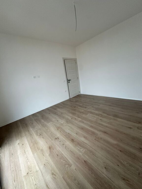 Apartament 1+1 per shitje ne Paskuqan