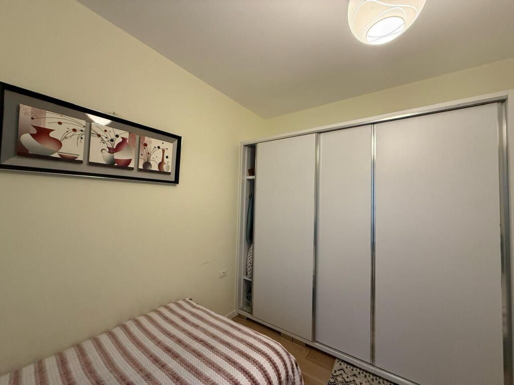 Modern Apartment for Rent at Former Dinamo Factory - 5th May Street !!