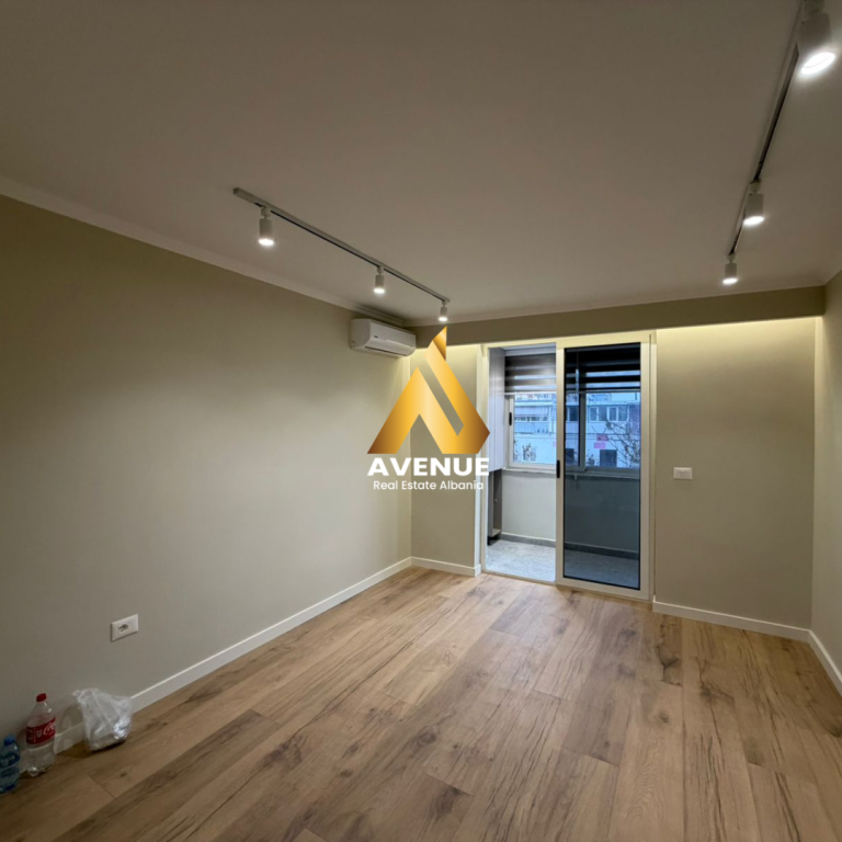 VENDESI APPARTAMENTO 1+1- 21 DHJETORI