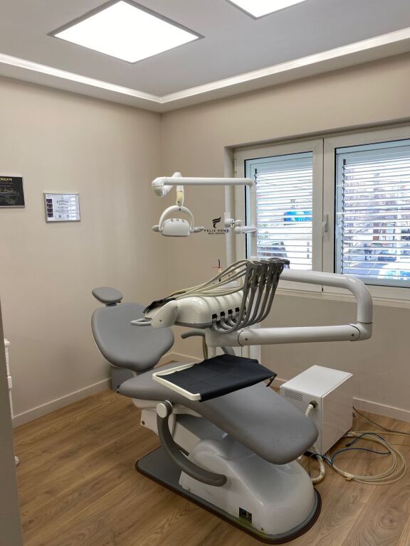 DYQAN ME QERA 85 M2 URA E NESHARAKUT 1.500 EURO