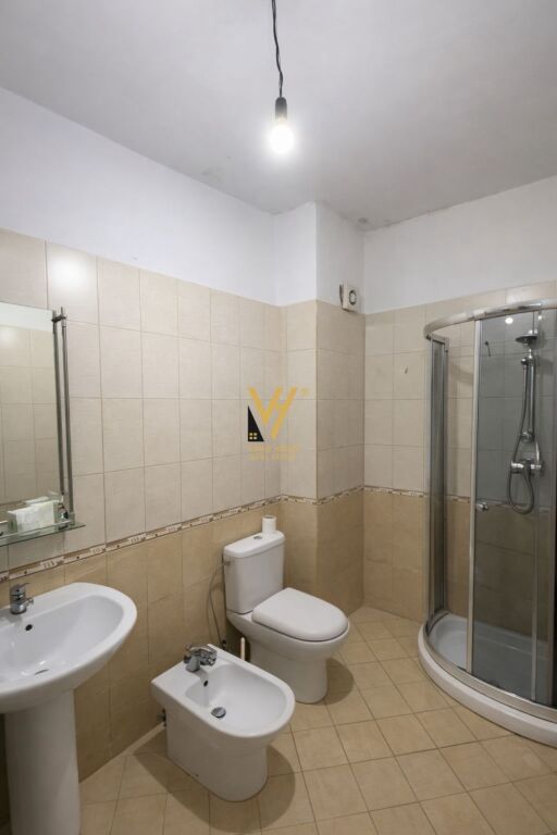 SHITET APARTAMENT 2+1+2+BLK NE ASTIR 165.000 EURO