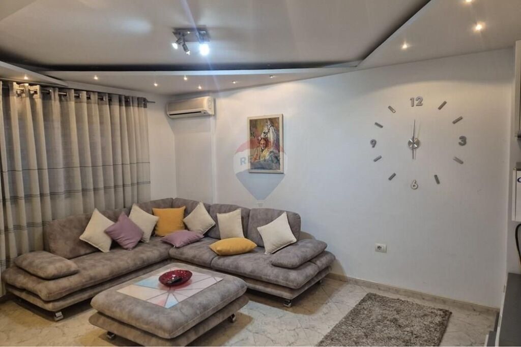 APARTMENT 1+1 FOR RENT AT NDRE MJEDA