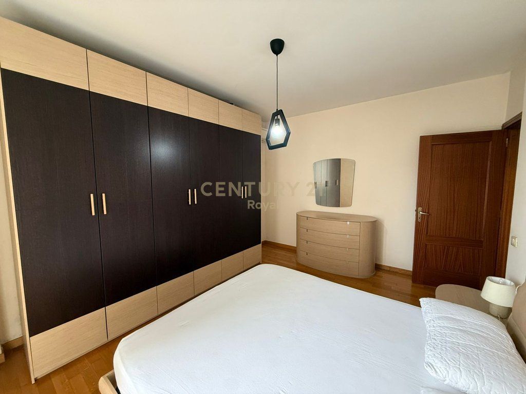 JEPET APARTAMENT PER QIRA 2+1 PERBALL DELIJORGJIT