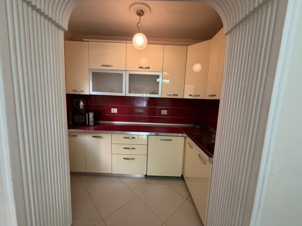 Affitto, Appartamento 3+1 📍Pazaro i Ri