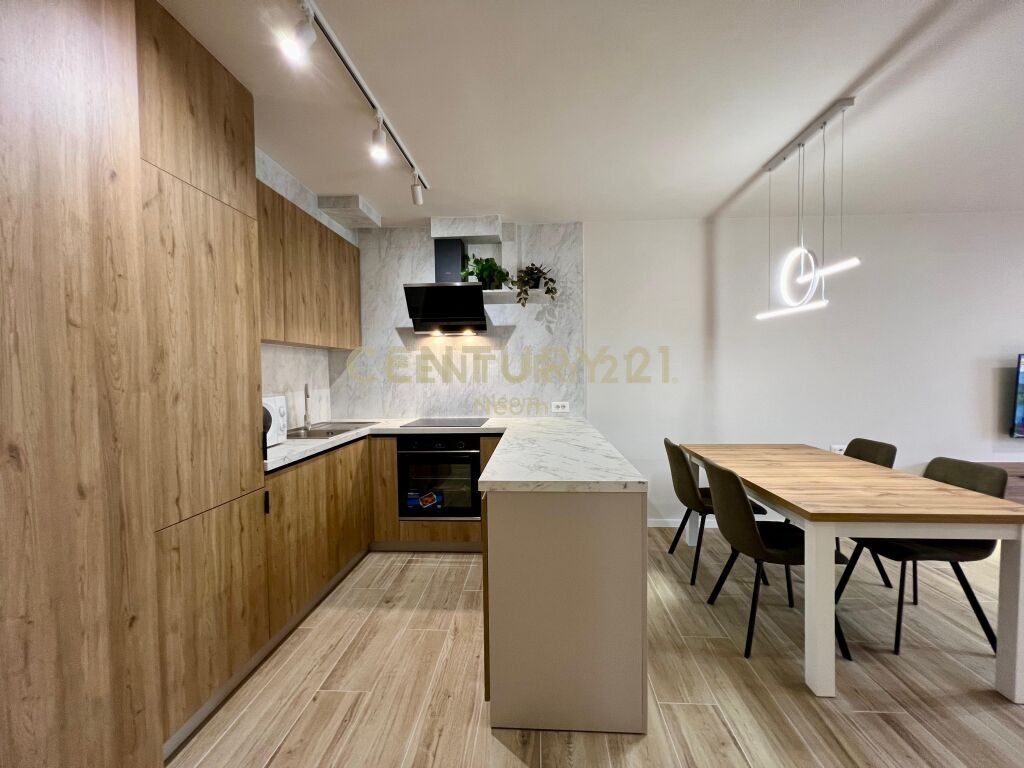 QIRA, APARTAMENT MODERN 2+1 me OBORR &amp; 2️⃣ POSTE PARKIMI‼️