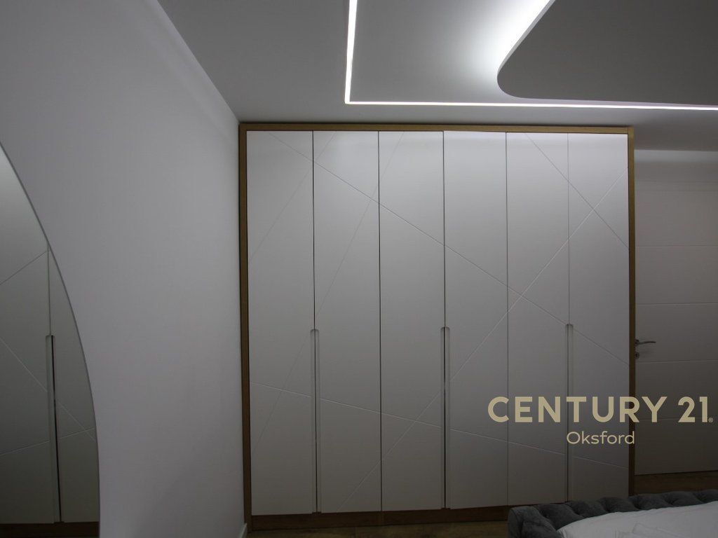 Appartamento 1+1 in affitto, in via "21 DHJETORI"!