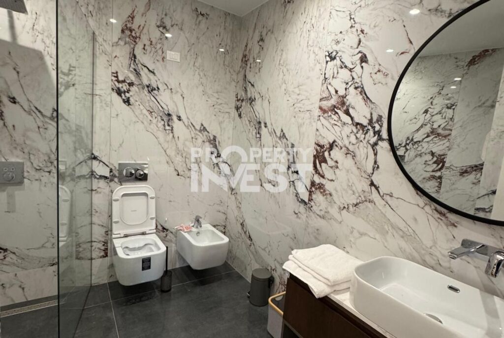 Vendesi Appartamento 2+1+2+posto auto presso Lake View Residence, Lago