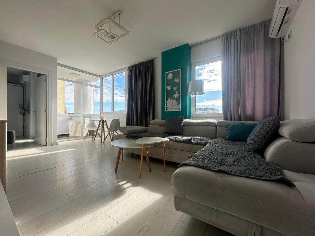 Stacioni i Trenit, shesim apartament 1+1