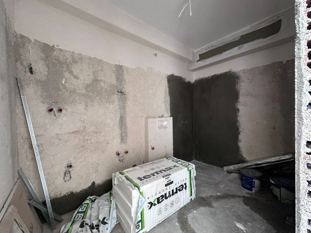 Sarandë shitje Apartament me pishinë private