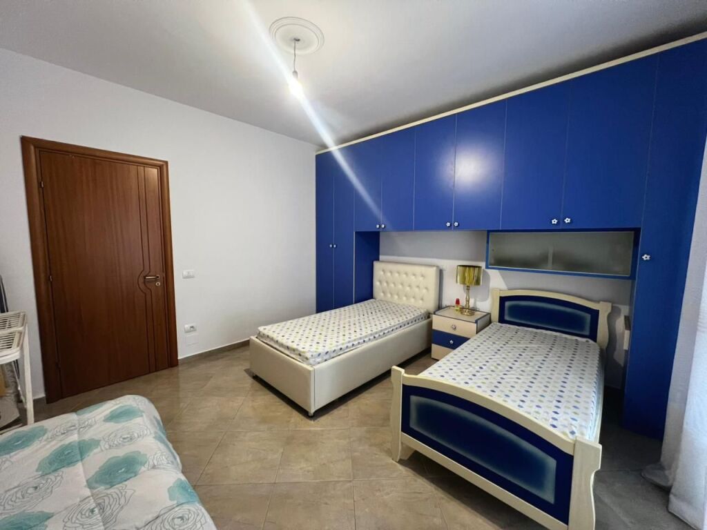 Apartament 2+1+2wc me Qera Afatgjate - prane Bar Hannover, Lungomare Vlore