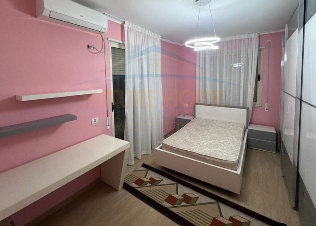 Rent, Apartment 3+1+2 "Peti Street", Tirana