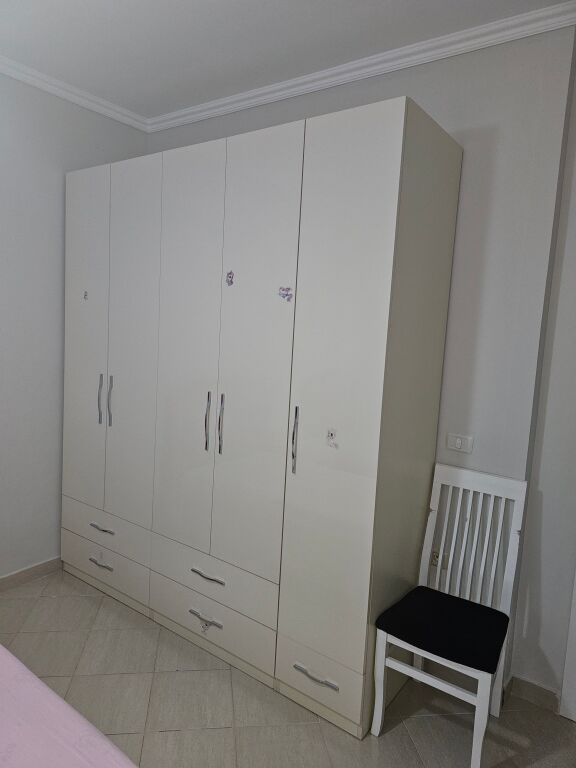 Affitto appartamento 2+1+Angolo cottura+Balcone Piano 2, 89 m² 600 €