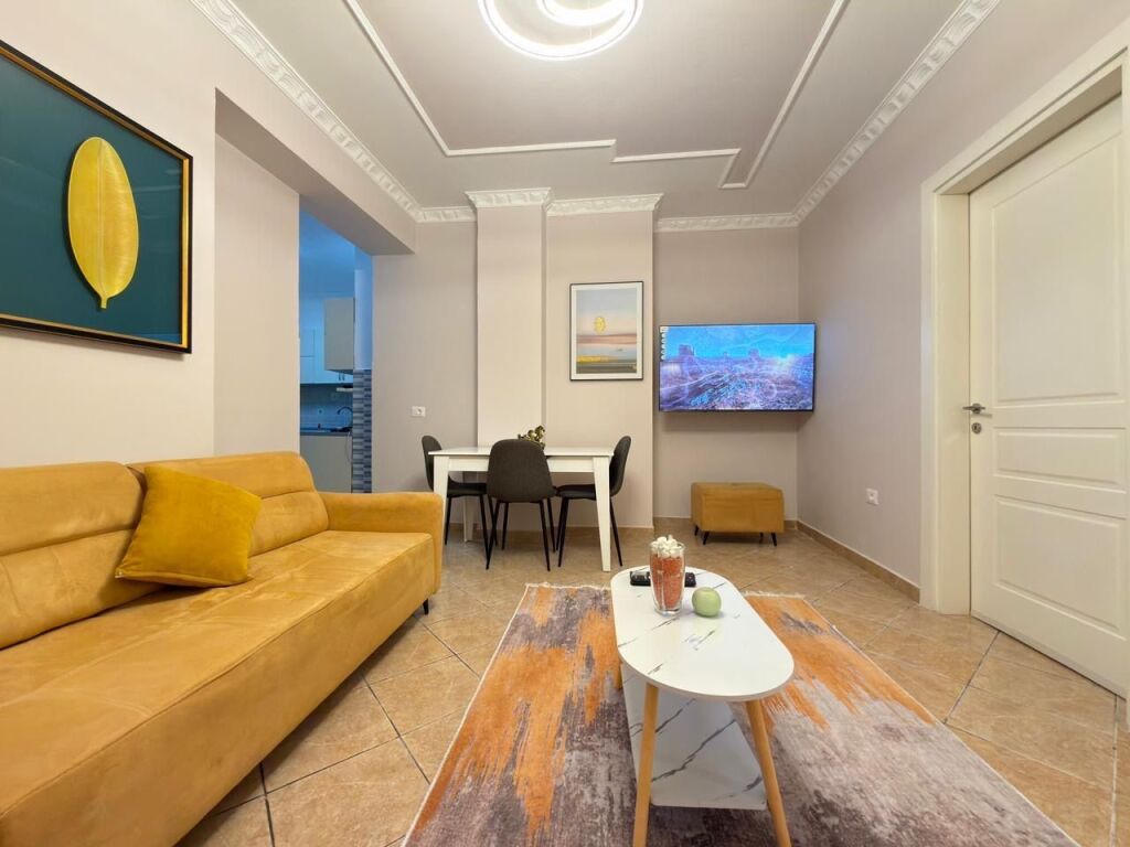 Appartamento 2+1 in affitto in Via Elbasanit!