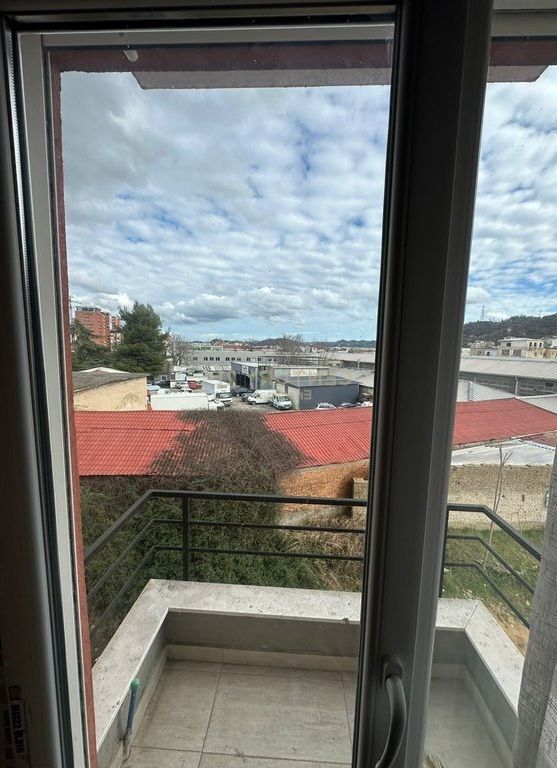 AFFITTASI 2+1 Vicino alla Moschea, SELITE