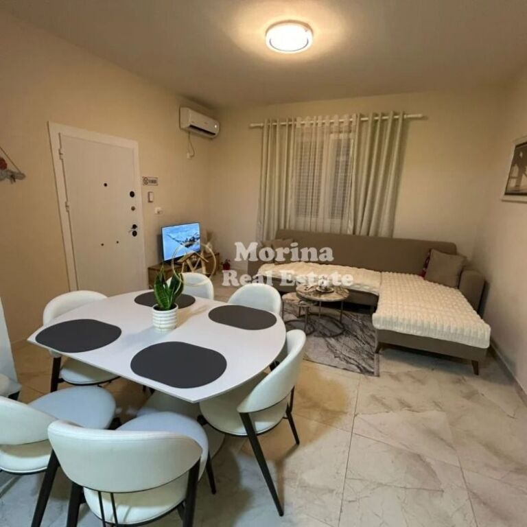 Rent | Private house 1 + 1 | American Hospital 2| 500 €/month