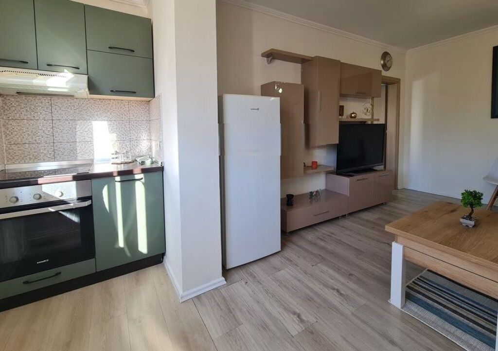 VENDIAMO STUDIO APPARTAMENTO A ALI DEM!