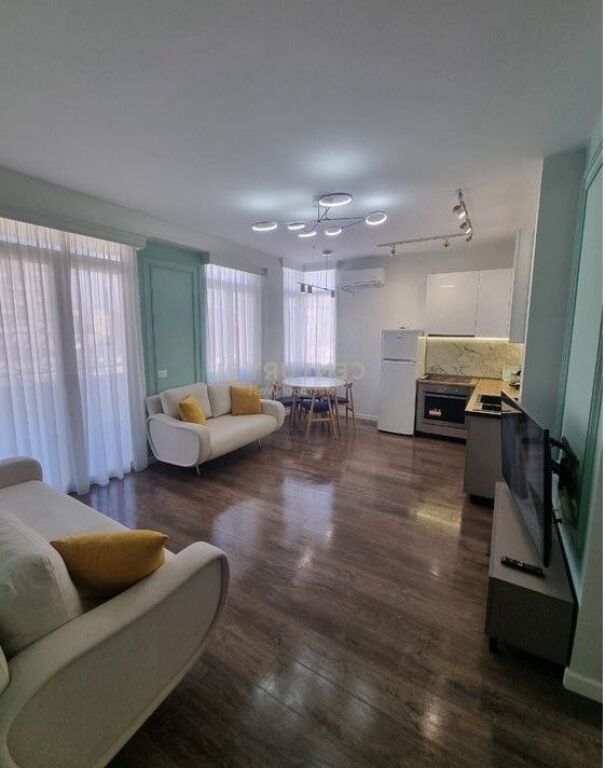 APPARTAMENTO DI LUSSO IN VENDITA 1+1 VICINO AL CENTRO !