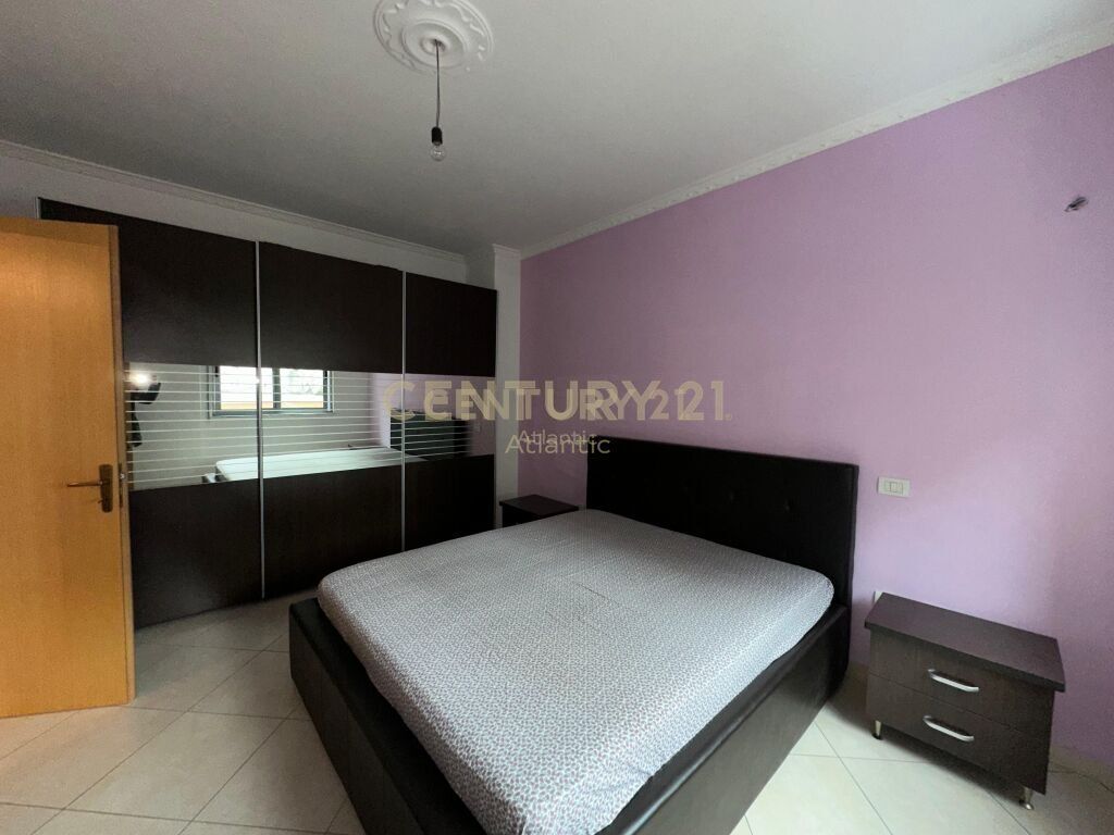 APARTAMENT 2+1 PER QIRA LAGJIA 8-TE DURRES!