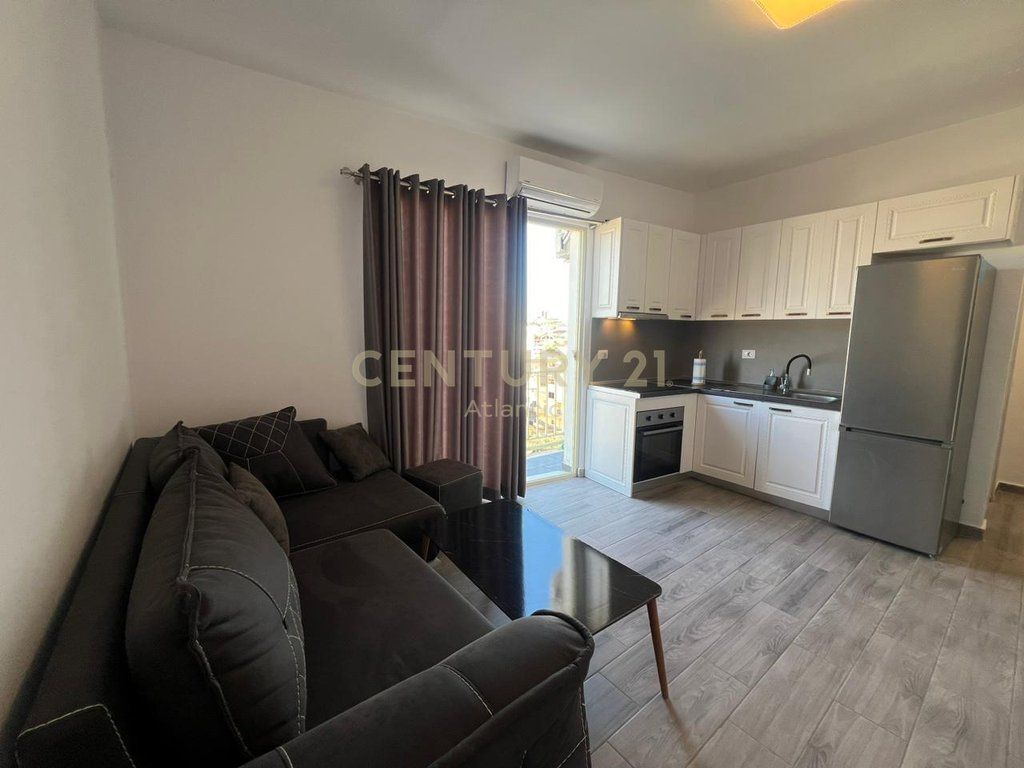 JEPET ME QIRA APARTAMENT 1+1 PLAZH ILIRIA !