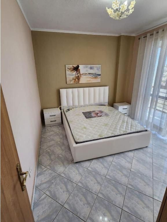 Apartament 1+1 Me Qira në Plazh Hekurudha, Durrës