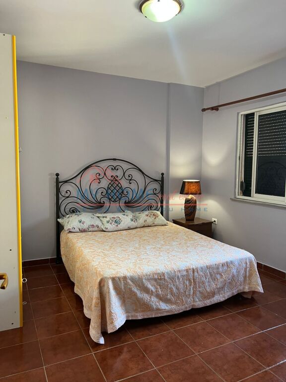 Appartamento 3+1 in affitto Komuna Parisit a Tirana