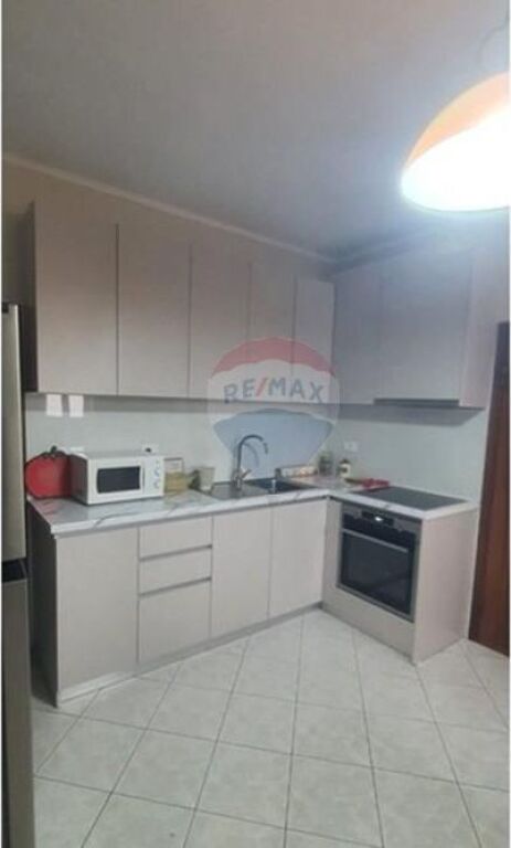 Apartament me qera 2=1+2 te FUSHA ALI DEMI