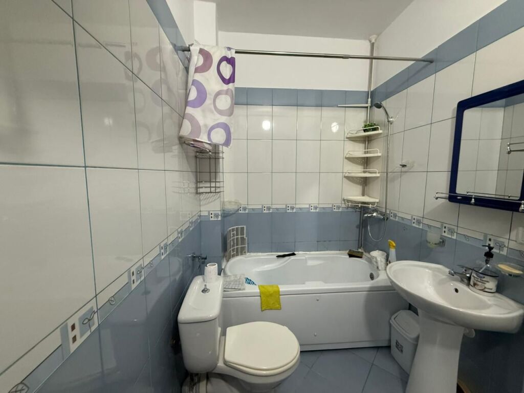 FOR RENT 2+1 WITH AREA 84M2 AT RIZA CEROVA STREET