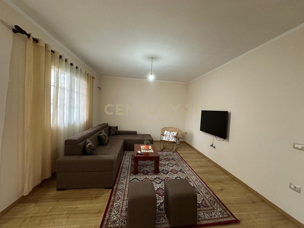 JEPET ME QIRA KATI I DYTE I NJE VILE, ISH RAJONI, DURRES