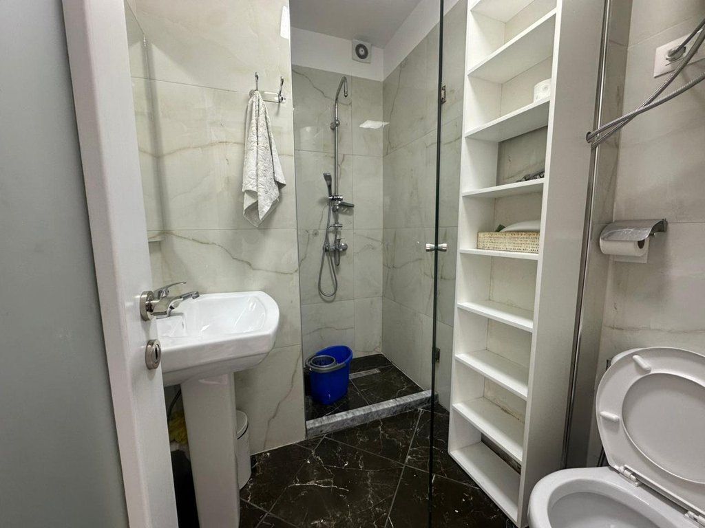 Stacioni i Trenit, shesim apartament 1+1