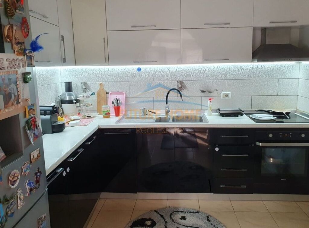 PRIVATE HOUSE FOR RENT NEAR RED SCHOOL, NEW BAZAAR