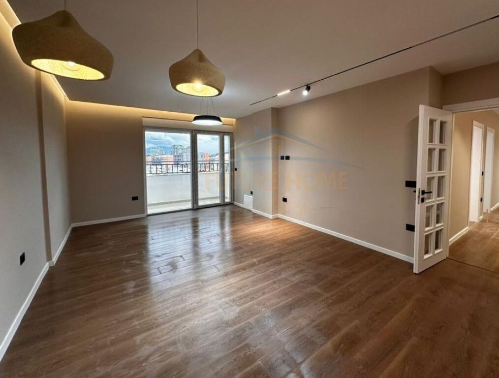 VENDESI APPARTAMENTO 2+1 A KOMUNA E PARISIT