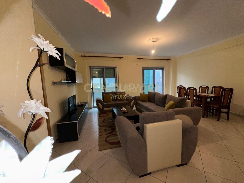 APARTAMENT 2+1 PER QIRA LAGJIA 8-TE DURRES!