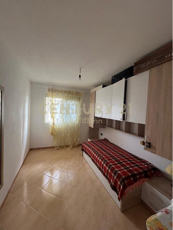 Apartament 2+1 për Qira në Hyrje te Durrësit!