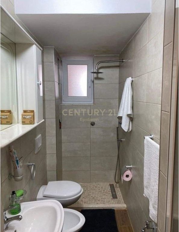 Jepet me qera apartament 1+1 ne Vollga!