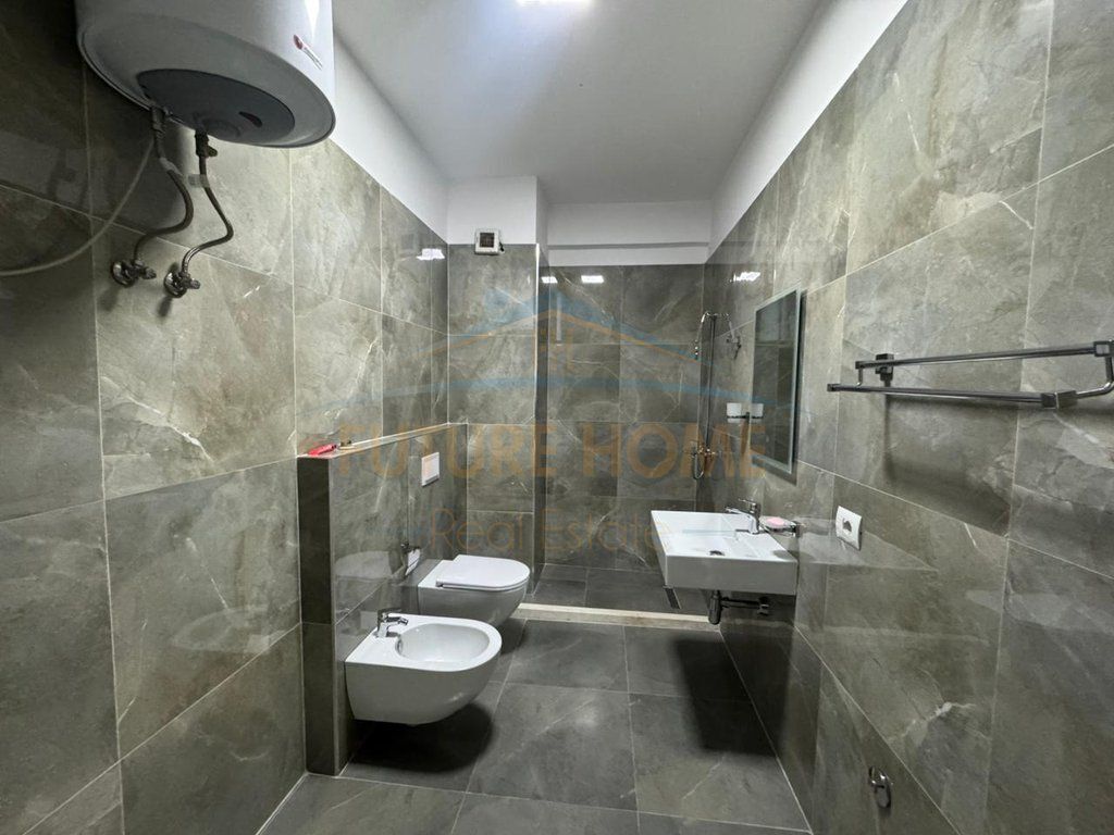Qira, Apartament 1+1, Porcelan, Tiranë