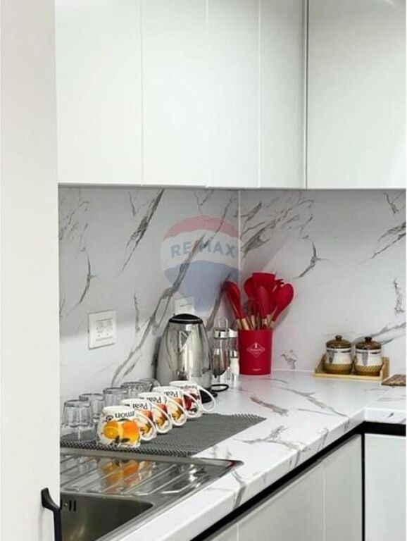 Apartament 2+1 per qira te Stadiumi Dinamo