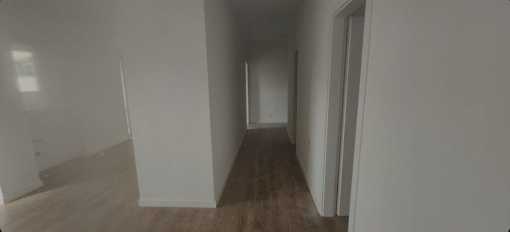 Apartament 3+1, Pazari i Ri!