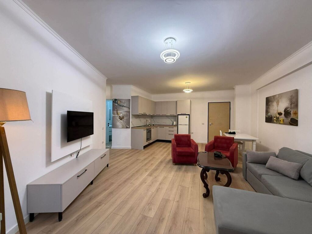 SHITET APARTAMENT 2+1 I MOBILUAR DON BOSKO PRANE VIVA MARKET