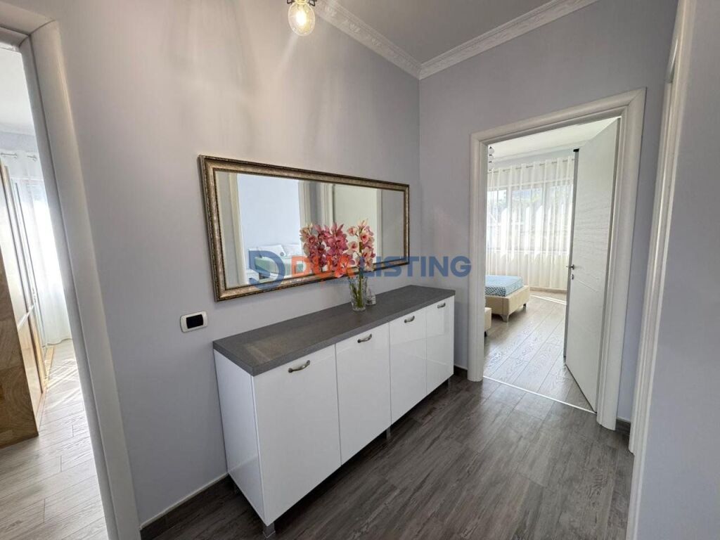 AFFITTASI APPARTAMENTO 3+1+2 CON POSTO AUTO VICINO AL GIARDINO BOTANICO !