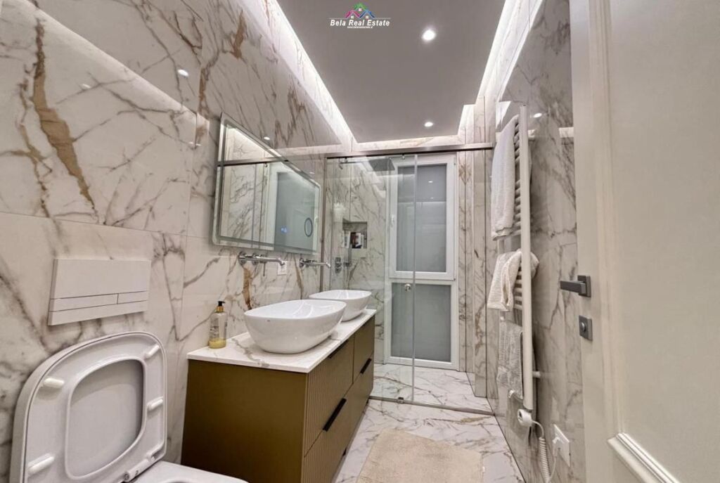 Penthouse Ne Shitje 3+1+2 Ne Univers City (ID B130109) Tirane.