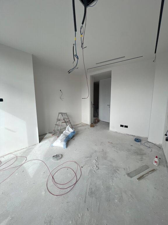 Lake View Residence Appartamento in Affitto