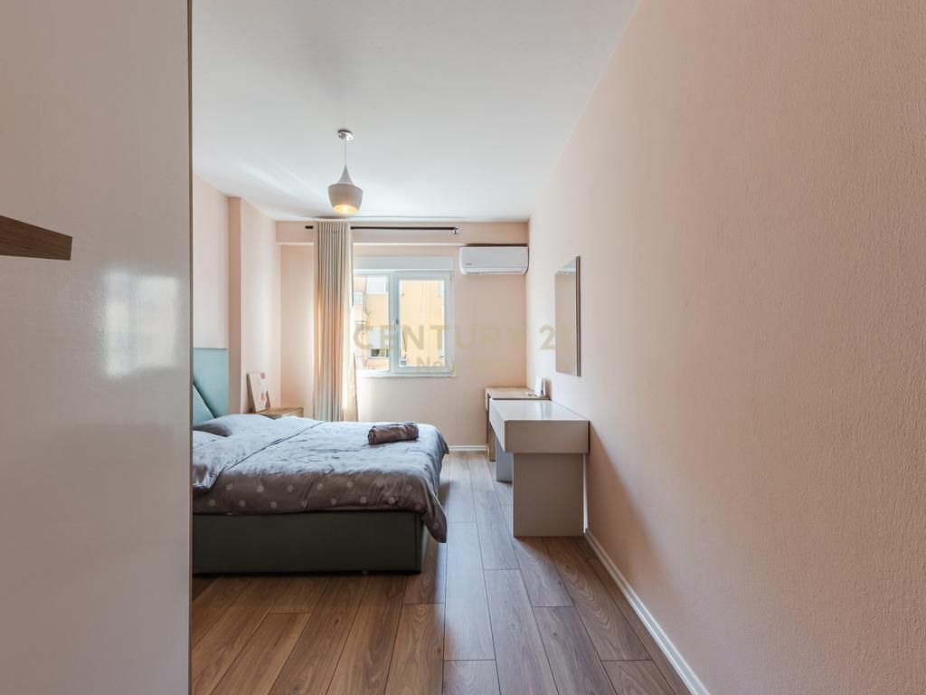 JEPET ME QIRA APARTAMENT 1+1 NE QENDER!