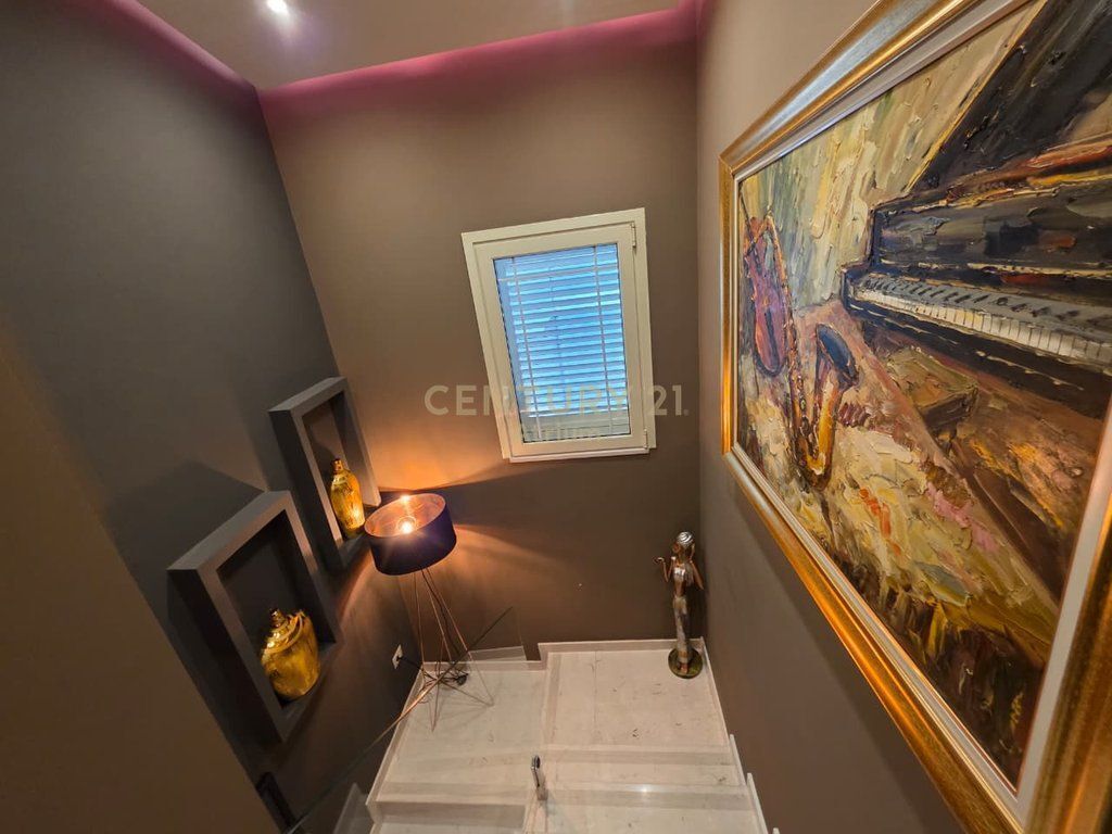 Villa di lusso in affitto a Vilat Amerikane