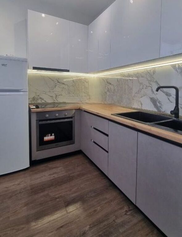 APPARTAMENTO DI LUSSO IN VENDITA 1+1 VICINO AL CENTRO !