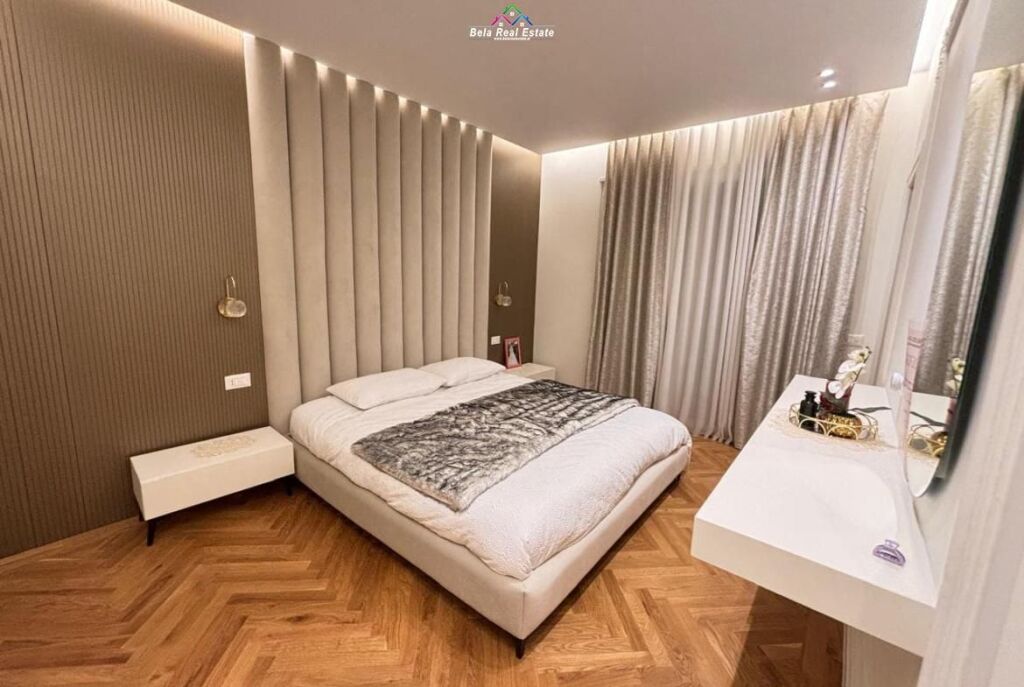 Penthouse Ne Shitje 3+1+2 Ne Univers City (ID B130109) Tirane.