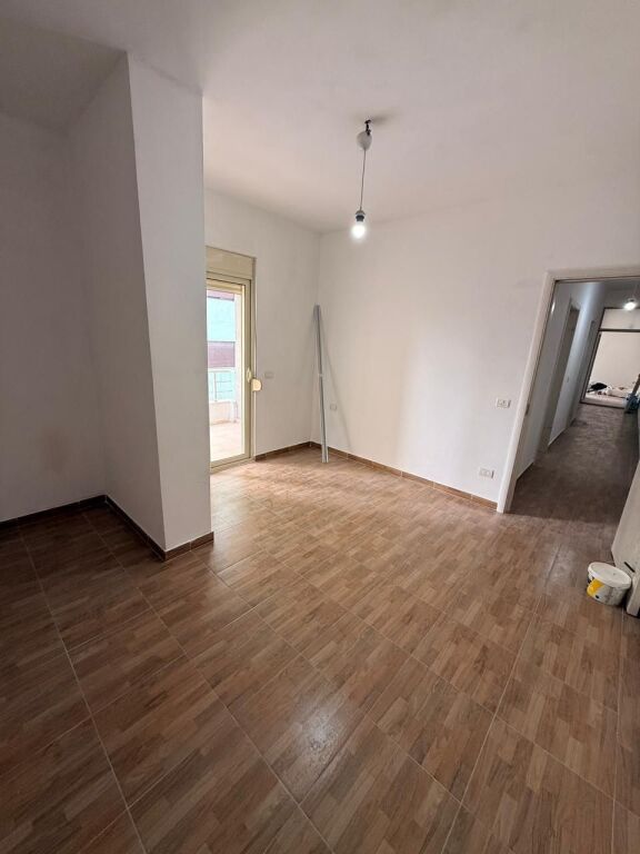 SHITET APARTAMENT 2+1+2 TEK ISH RAJONI,DURRES