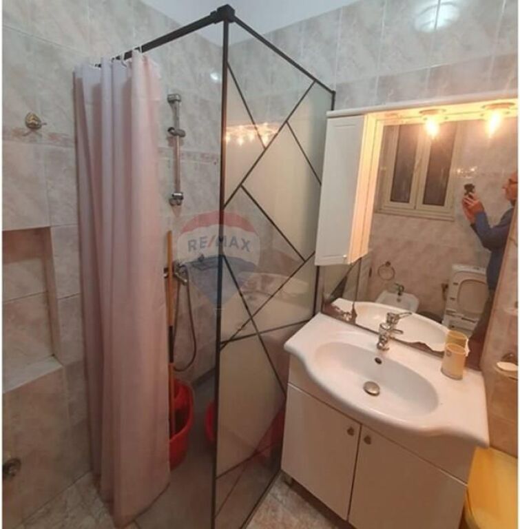 Apartament me qera 2=1+2 te FUSHA ALI DEMI