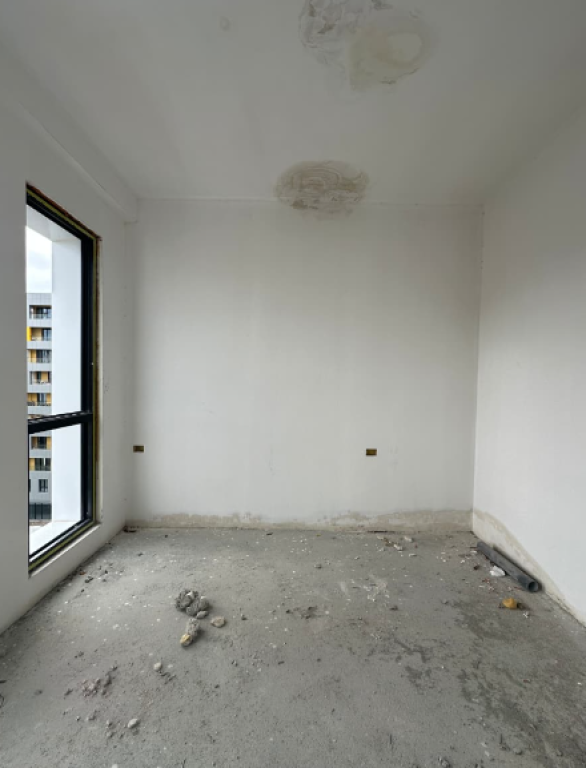 🏢 Shitet Apartament 1+1 – Square 21, Rruga e Kavajës  