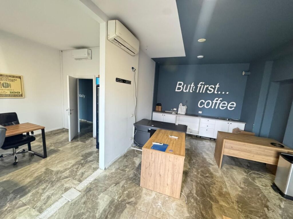 📣 Jepet me qira ambient biznesi 📍 Rruga “Teodor Keko”💰 Çmimi:4500 euro ne muaj